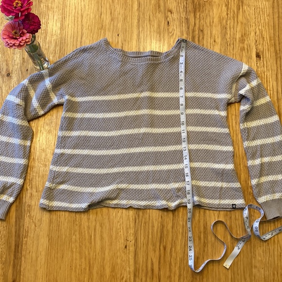 Volcom, Boxy Slightly Cropped. 100% Cotton Sweater, Grey. Sz. S. - Picture 3 of 7